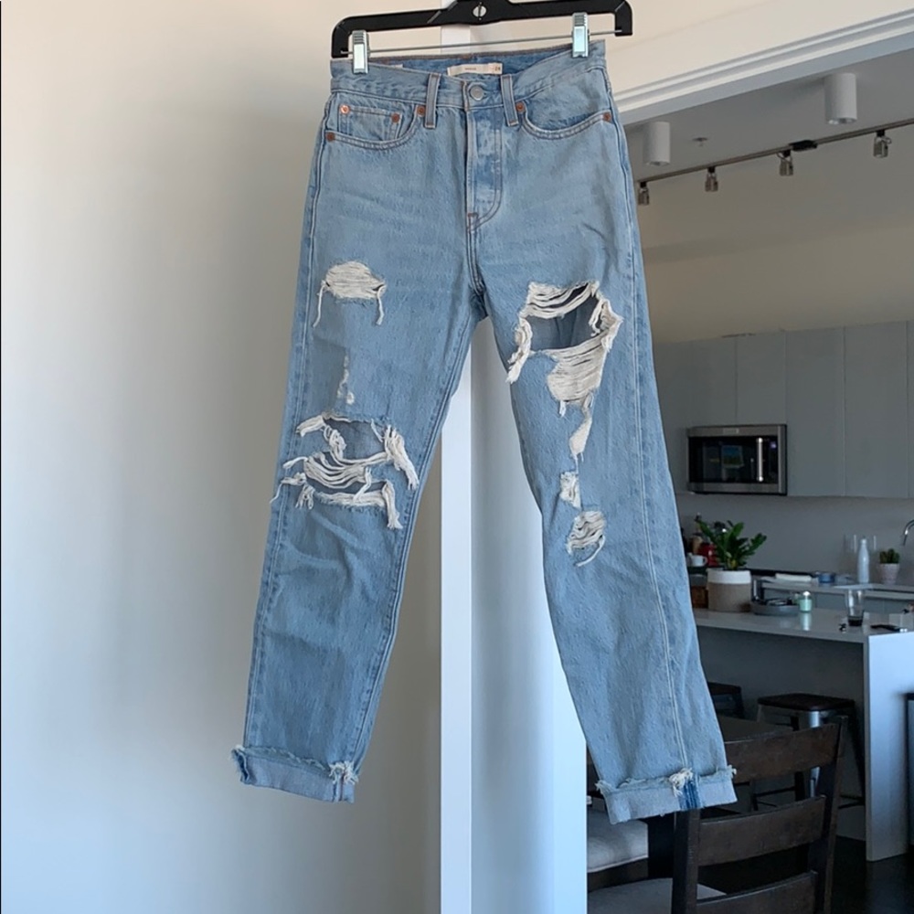 Levi’s Wedgie Jean